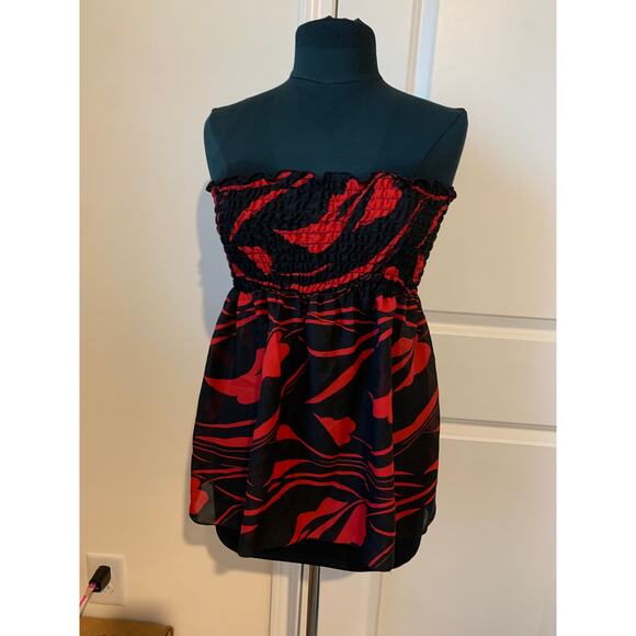 Y2K Red and Black Halter Top Size 1X Made in USA witchy whimsigoth goblincore - Picture 2 of 7